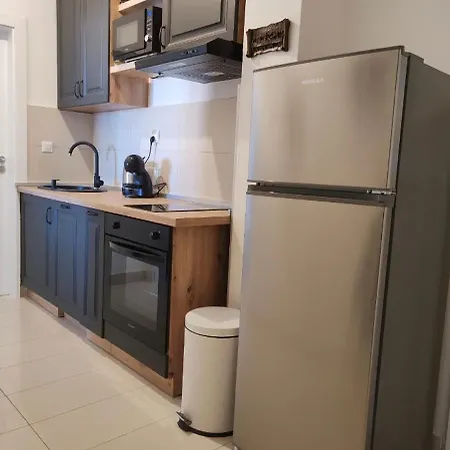 Apartment Daniri *